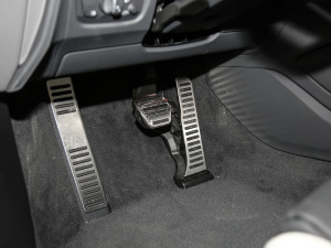 2021款V10 Coupe Performance 收藏家版 空间座椅