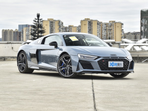 2021款V10 Coupe Performance 整体外观