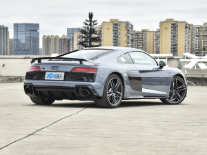 2021款V10 Coupe Performance 整体外观