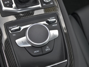 2021V10 Coupe Performance {