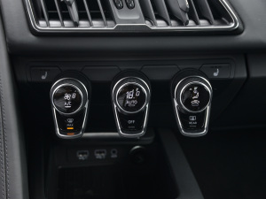 2021V10 Coupe Performance {{