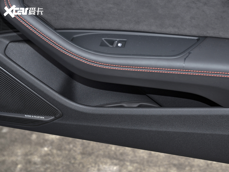 2021?yun)WRS5 2.9T Coupe 