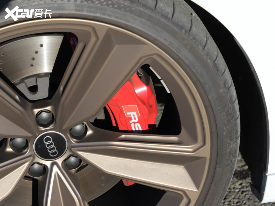 2021?yun)WRS5 Sportback 