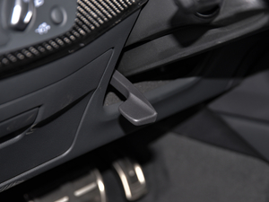 20212.9T Coupe  п؅^