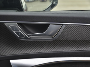 2021RS 6 4.0T Avant  g