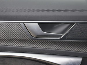 2021RS 6 4.0T Avant  g