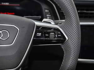 2021RS 6 4.0T Avant  п؅^