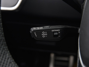 2021RS 6 4.0T Avant  п؅^