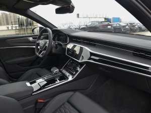 2021RS 6 4.0T Avant  п؅^