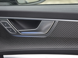 2021RS 6 4.0T Avant  g