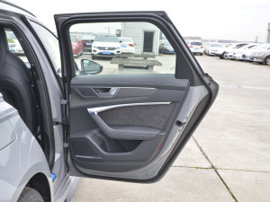 2021RS 6 4.0T Avant  g