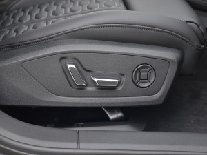 2021RS 6 4.0T Avant  g