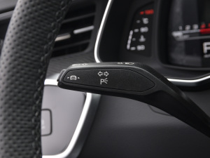 2021RS 6 4.0T Avant  п؅^