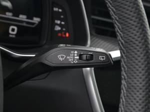 2021RS 6 4.0T Avant  п؅^