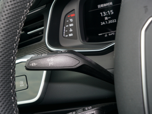 2022RS 6 4.0T Avant п؅^(q)