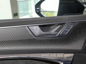 2022RS 7 4.0T Sportback п؅^