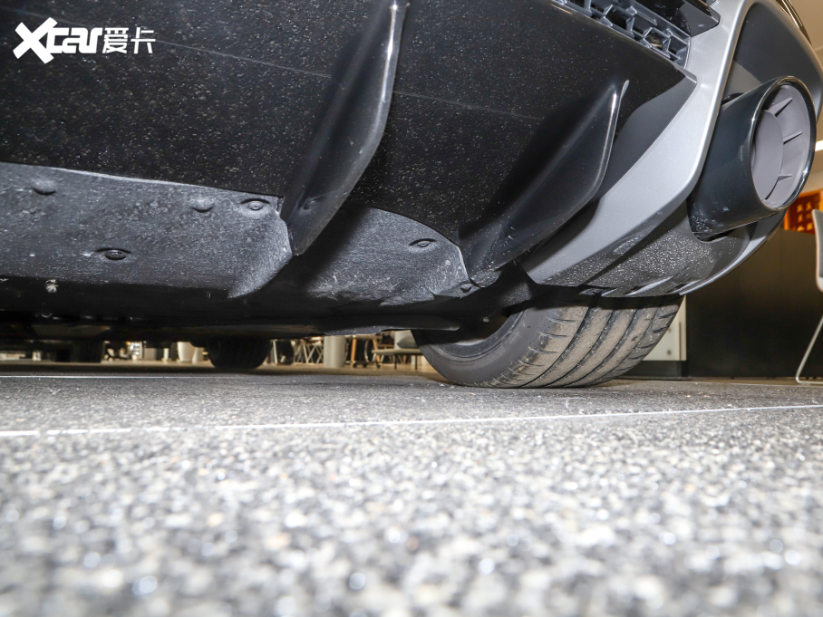 2022WR8 V10 Coupe performance