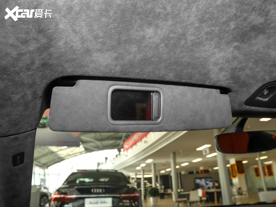 2022WR8 V10 Coupe performance