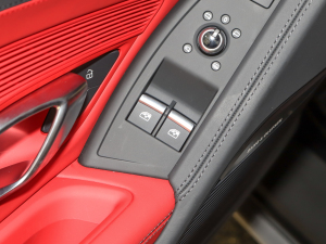 2022V10 Coupe performance п؅^(q)