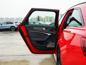 2023RS 6 4.0T Avant ܇T