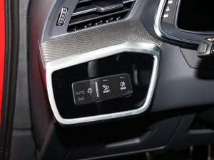 2023RS 6 4.0T Avant п؅^