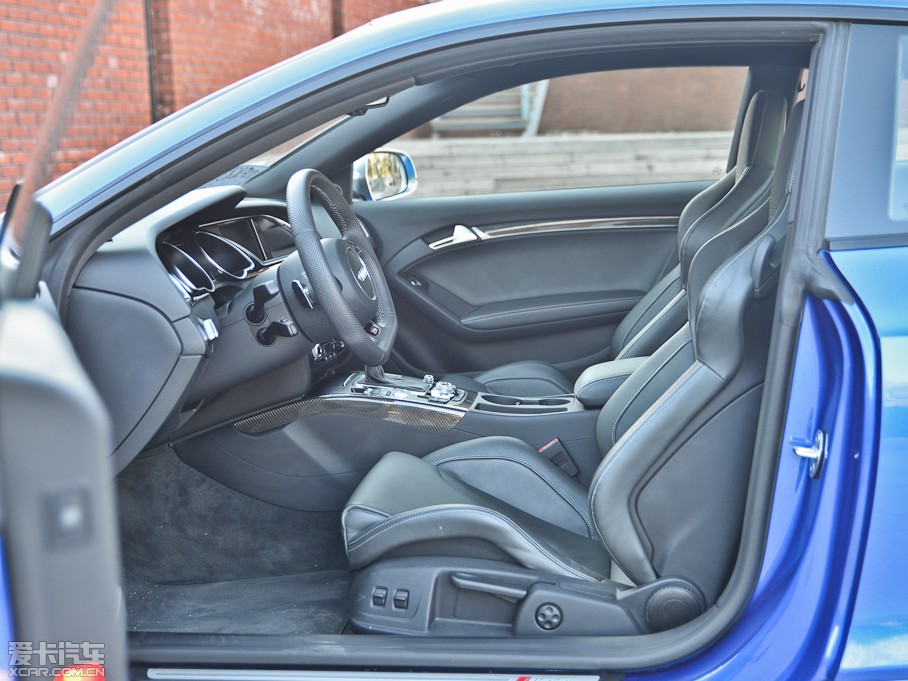 2012WRS5 Coupe 4.2FSI quattro