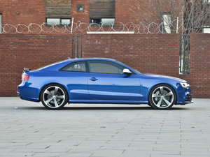 2012Coupe 4.2FSI quattro w^