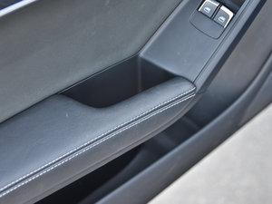 2012Coupe 4.2FSI quattro g