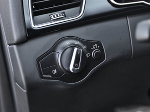 2012Coupe 4.2FSI quattro g