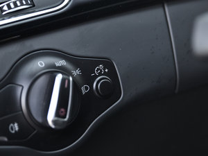 2012Coupe 4.2FSI quattro g