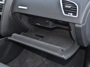 2012Coupe 4.2FSI quattro g