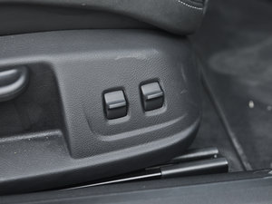 2012Coupe 4.2FSI quattro g