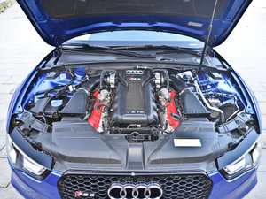 2012Coupe 4.2FSI quattro 