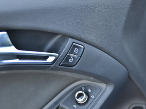 2012Coupe 4.2FSI quattro п؅^(q)