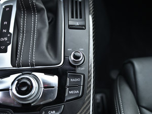 2012Coupe 4.2FSI quattro п؅^(q)