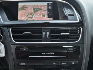 2012Coupe 4.2FSI quattro п؅^(q)