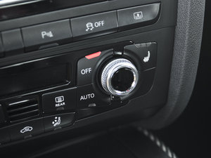 2012Coupe 4.2FSI quattro п؅^(q)