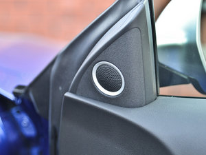 2012Coupe 4.2FSI quattro п؅^