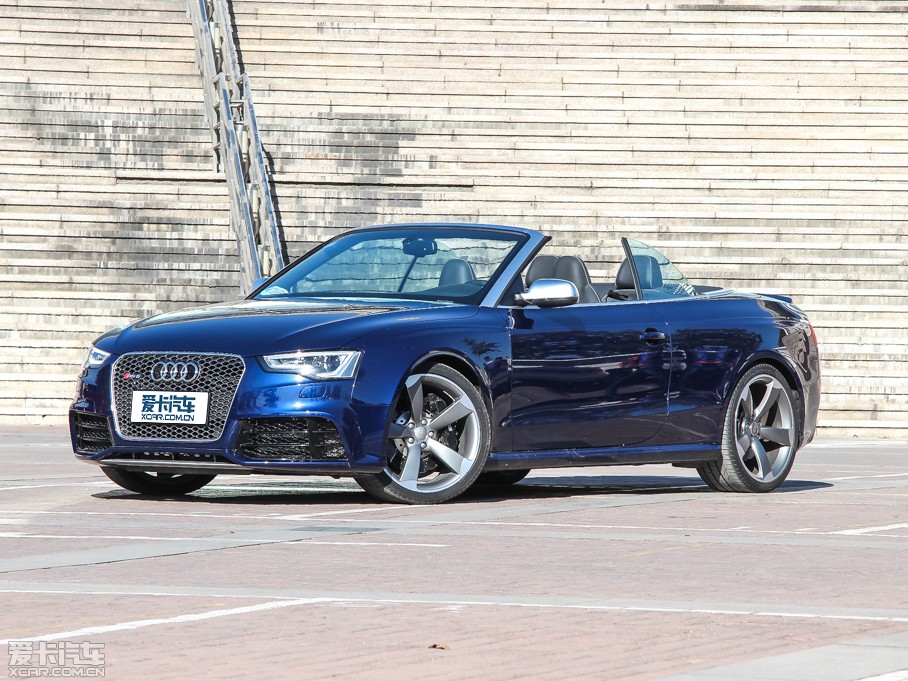 2013?yun)WRS5 Cabriolet 4.2 FSI quattro