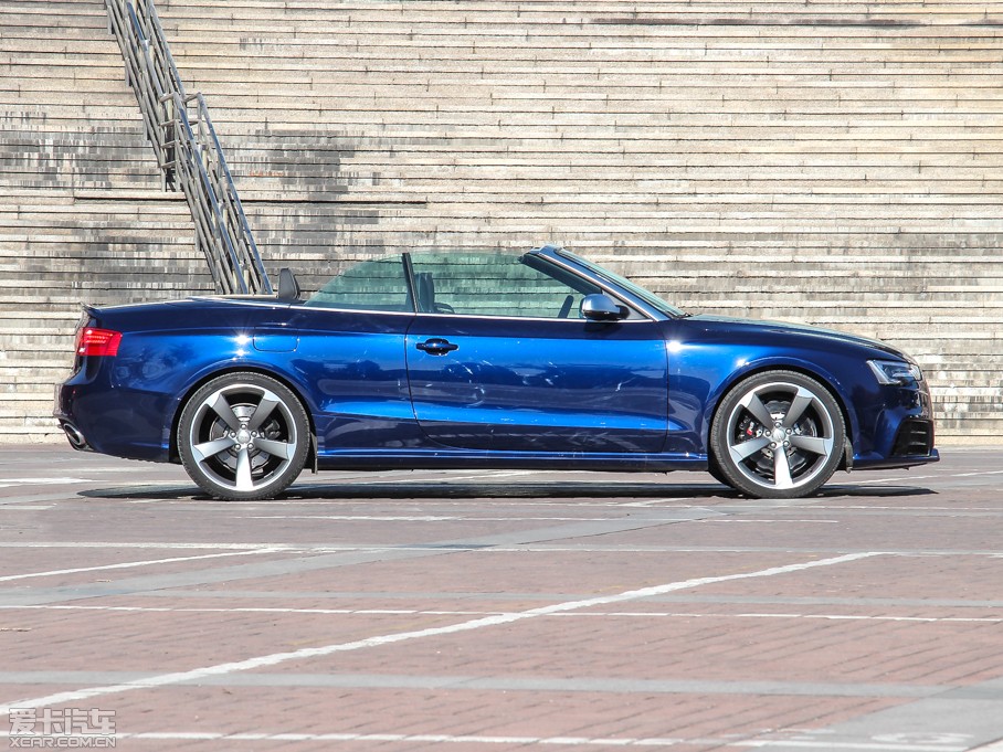 2013WRS5 Cabriolet 4.2 FSI quattro