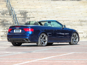 2013Cabriolet 4.2 FSI quattro w^