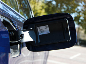 2013Cabriolet 4.2 FSI quattro (x)(ji)^