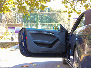 2013Cabriolet 4.2 FSI quattro {λ܇T