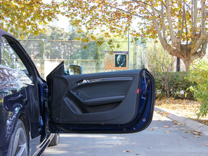 2013Cabriolet 4.2 FSI quattro g