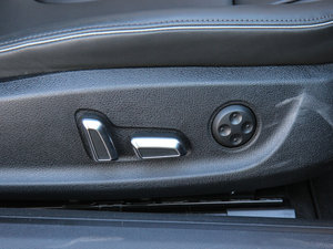 2013Cabriolet 4.2 FSI quattro g