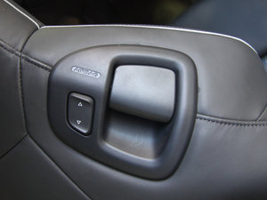 2013Cabriolet 4.2 FSI quattro g