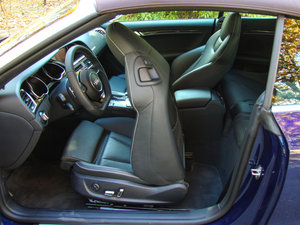 2013Cabriolet 4.2 FSI quattro g