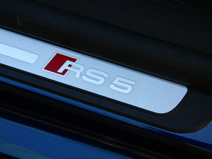 2013Cabriolet 4.2 FSI quattro g