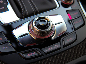 2013Cabriolet 4.2 FSI quattro п؅^(q)