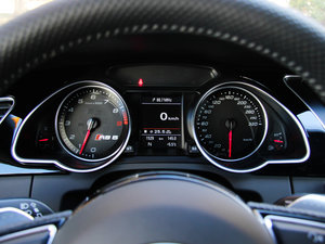 2013Cabriolet 4.2 FSI quattro x